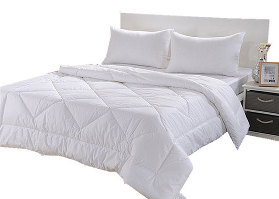 Feather Proof Fabric Quilt Hotel Bedding Set OEM